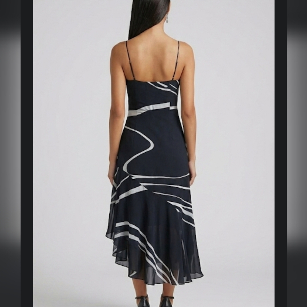 Lily Black and White Asymmetrical Dress - Picture 3 of 5